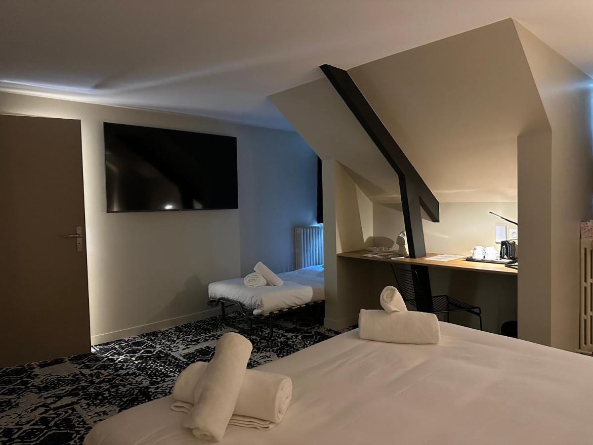 Logis Hotel & Restaurant Le Vert Bocage Франкевиль-Сен-Пьер Экстерьер фото