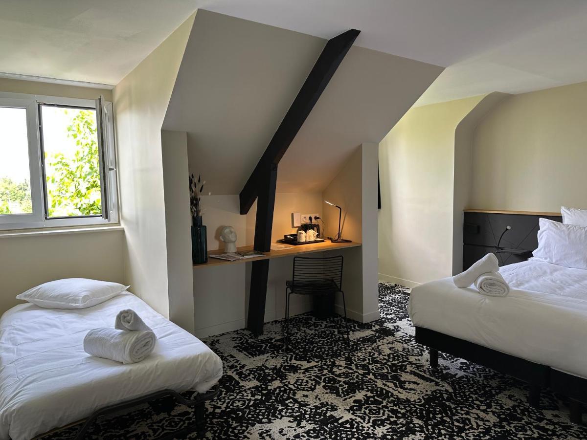Logis Hotel & Restaurant Le Vert Bocage Франкевиль-Сен-Пьер Экстерьер фото